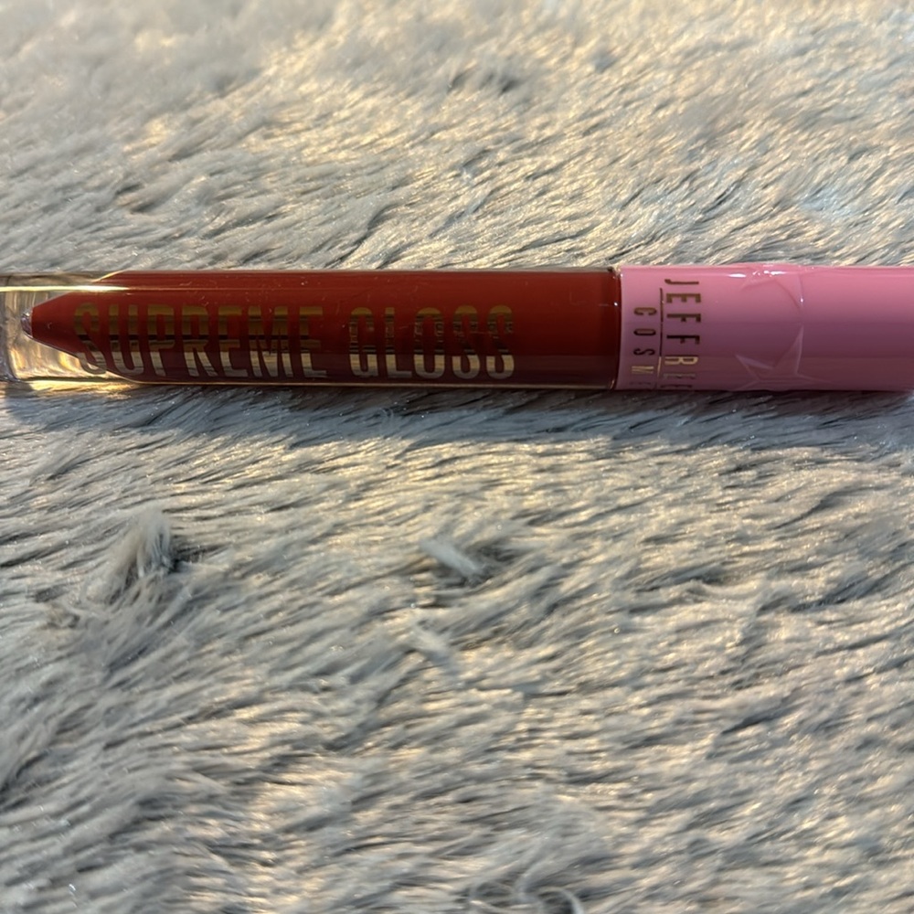 COPY - NWT Jeffree Star Full Pigment Wifey Lip Gloss - Picture 3 of 4